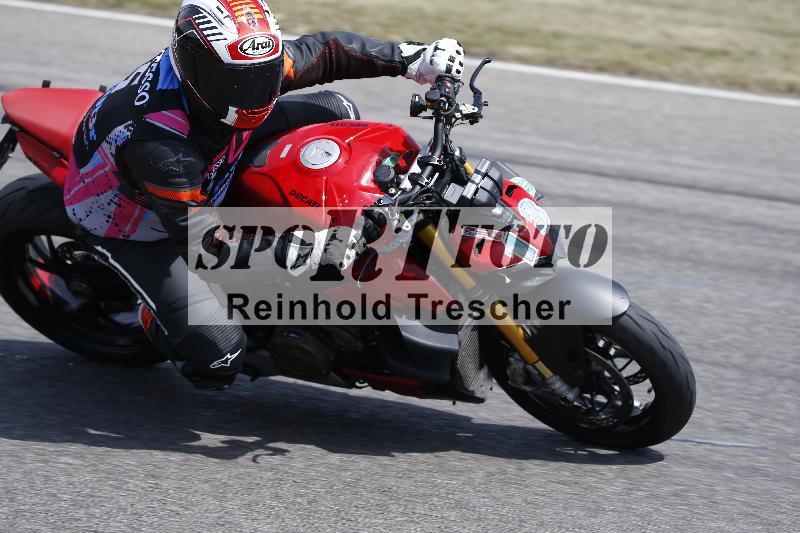 /30 23.06.2025 Get Faster Caremotion ADR/Rider Academy gruen/13